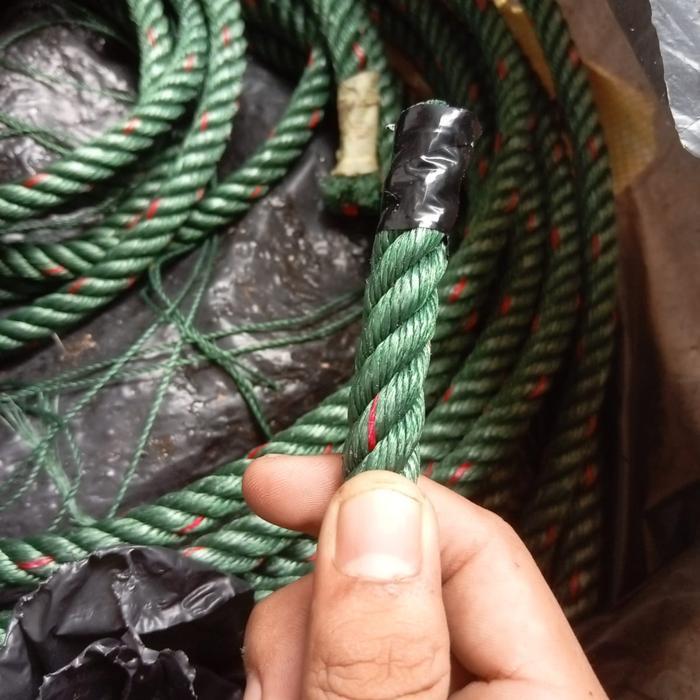 [] Tali Tambang Hijau 14mm/ Tambang Plastik/ Tambang Bintik Merah/PE