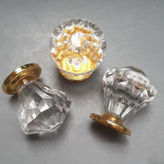 Tarikan laci bulat kristal,tarikan bulat krintal untuk laci ,lemari