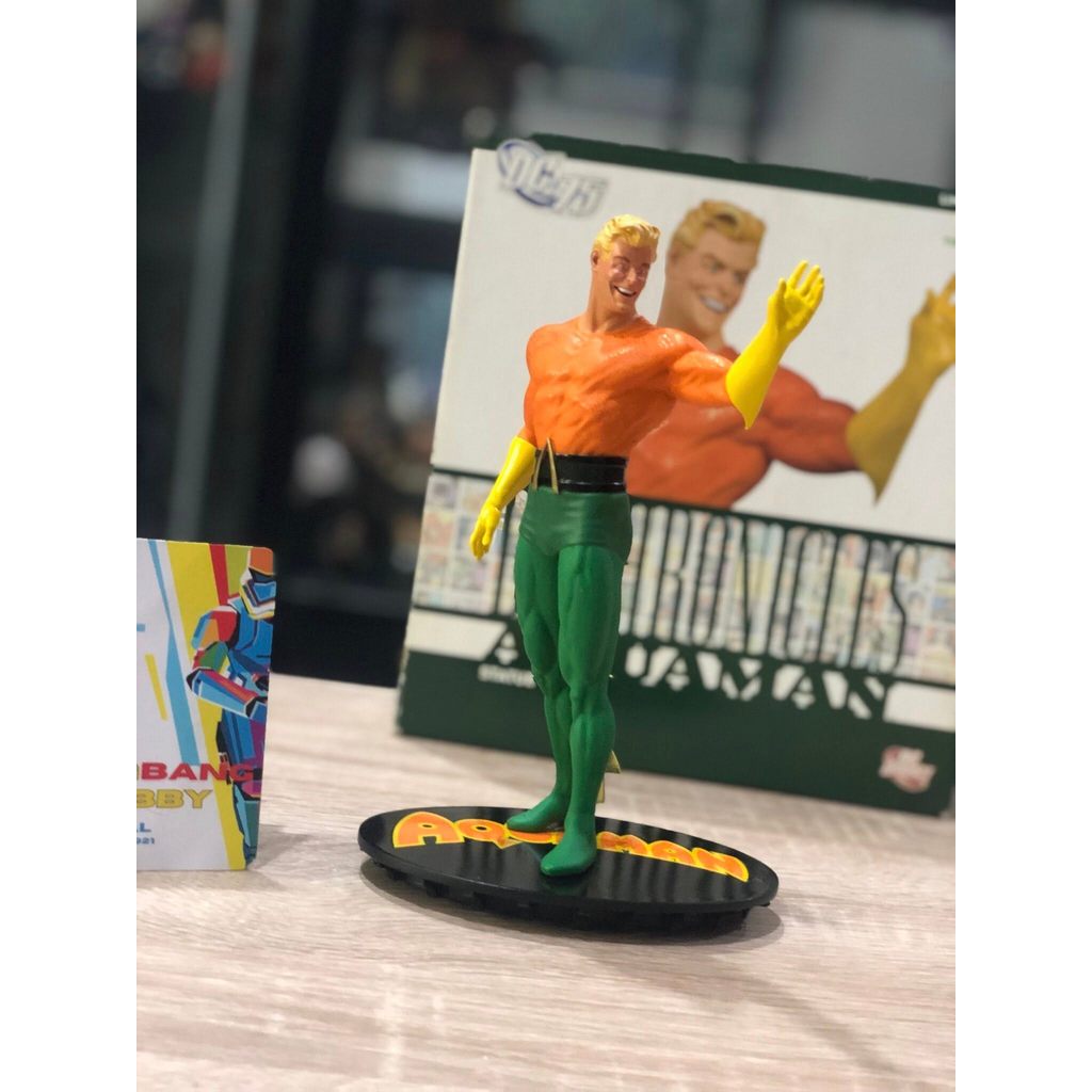 DC DIRECT STATUE
DC CHRONICLES SERIES
AQUAMAN