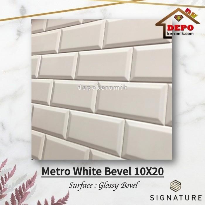 Mulia Metro White Bevel 10x20 Kw1 Keramik Subway Bevel Putih
