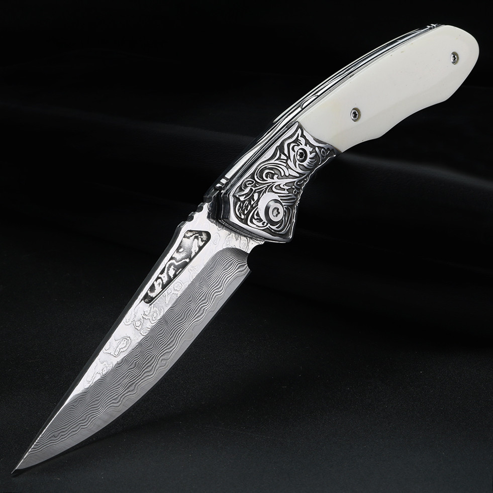 Outdoor knife 73 layer Damascus steel pocket knife folding knife hardness self-defense portable