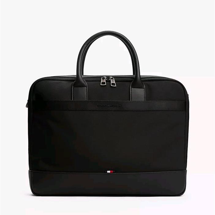 Tommy Hilfiger Travel Laptop Bag / Computer Bag / Briefcase / Black