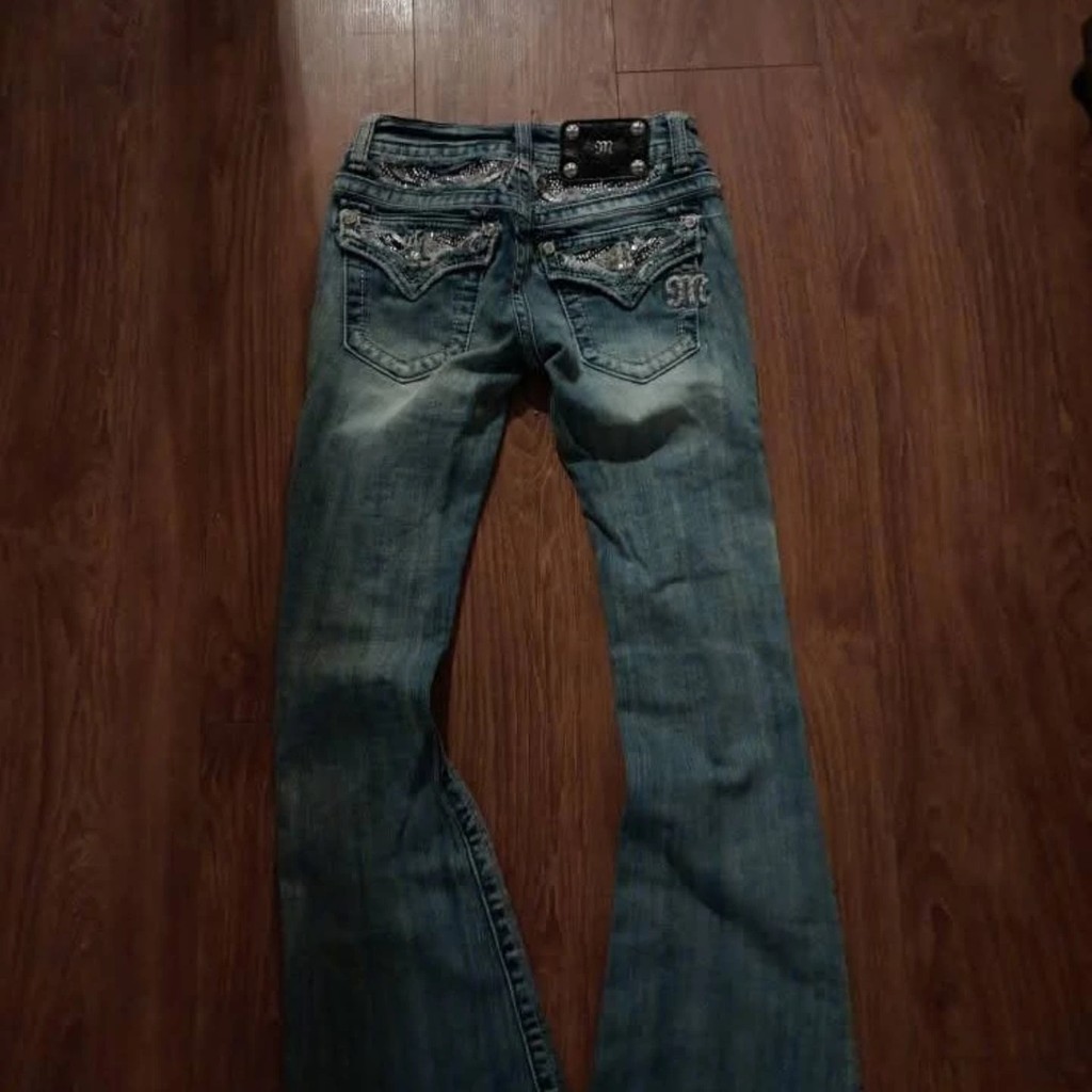 Women Y2K Vintage Embellished Bootcut Jeans Crystal Pocket Design Blue Denim Flared Pants Casual