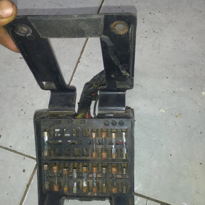 box sikring fuse box Accord gen 1 76-81