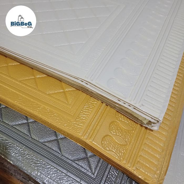 MNTB" WALLPAPER FOAM MOTIF KAYU JATI PUTIH