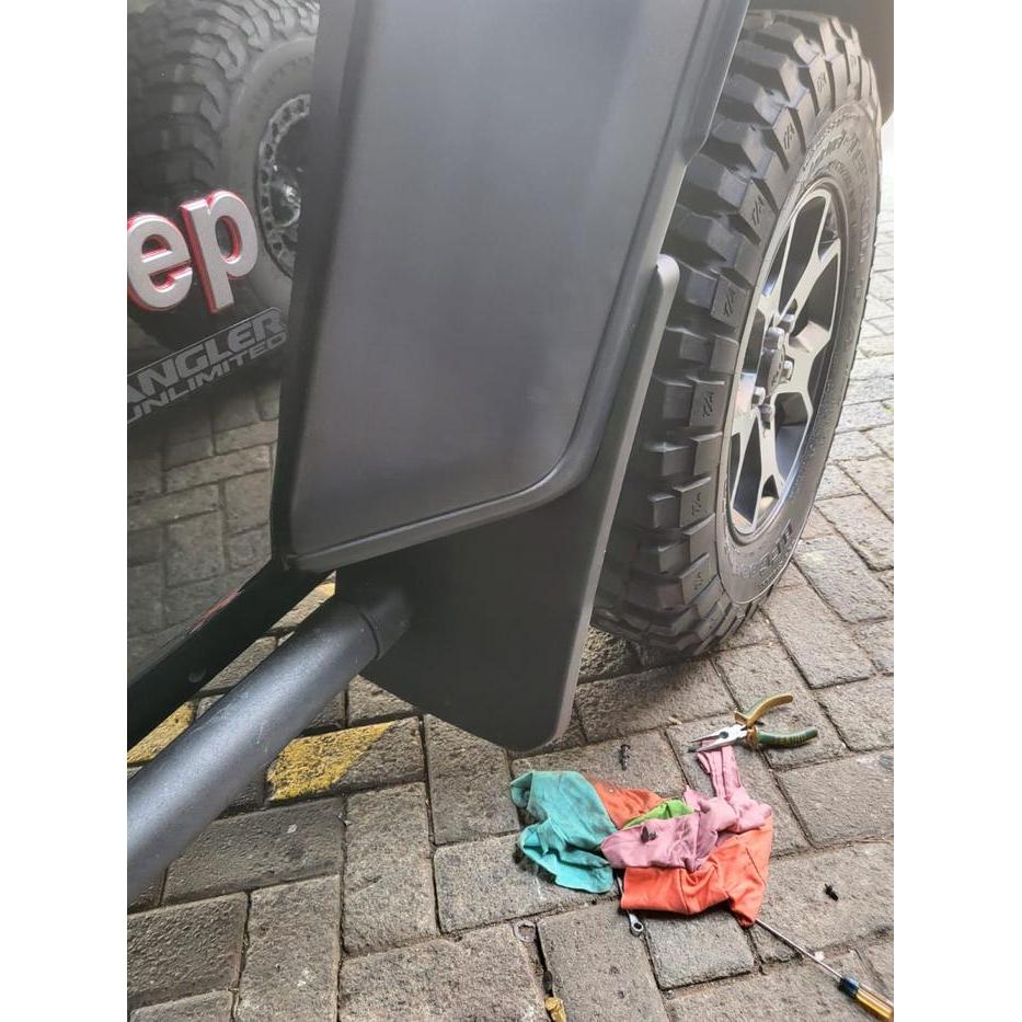Banyak Dicari Aksesoris Rubicon Penahan Lumpur Set Splash Mud Guard Jeep Wrangler Jl Terlaris