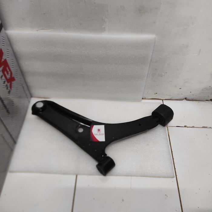 Baljoint/Lower Arm Sayap Amenity/Esteem