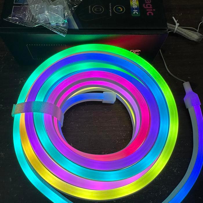 KOMPLIT LAMPU LED NEONFLEX NEON FLEX RUNNING RGB USB 5M