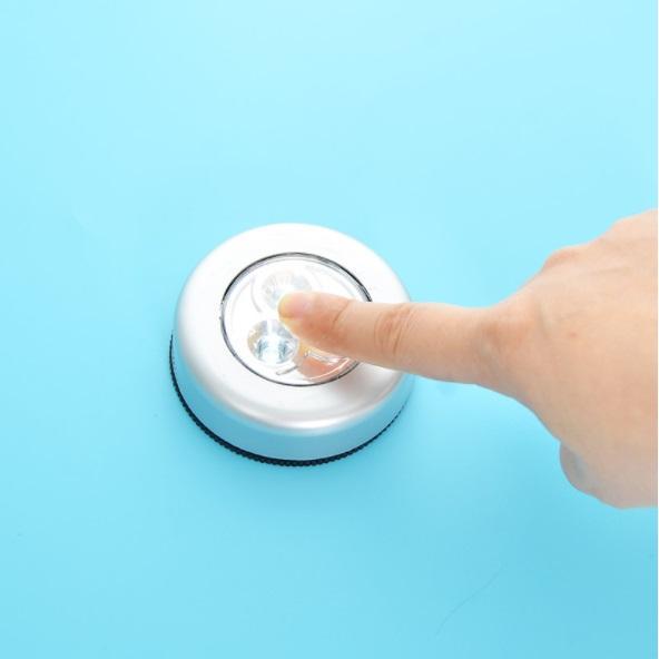 "New" Lampu LED Tempel / Stick Touch Lamp Baterai