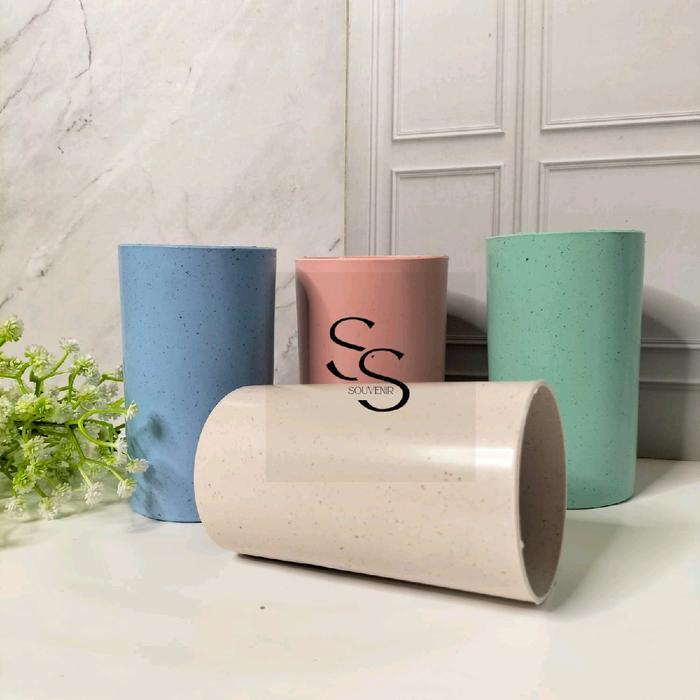 50 PCS GELAS PLASTIK KAS BOK CANTIK SOUVENIR PERNIKAHAN ULANG TAHUN KHITANAN DLL... Kitchenware