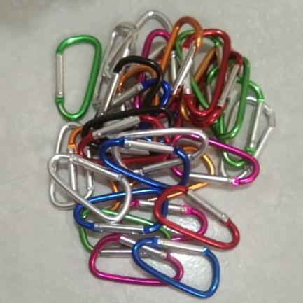 carbiner gantungan kunci