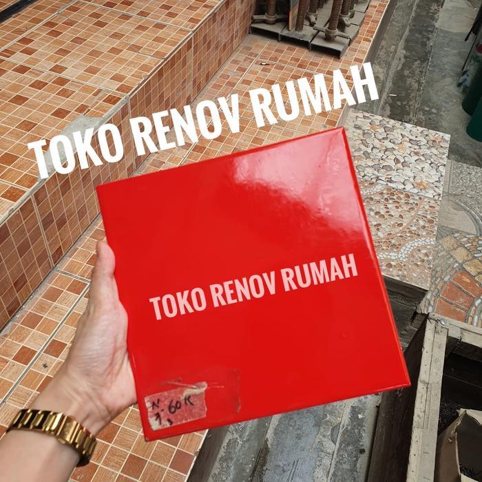 PROMO KERAMIK 20X20 WARNA MERAH POLOS