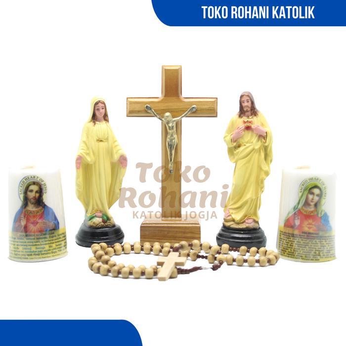 Paket Doa Katolik (Ukuran Mini) / Salib Duduk / Patung Yesus Maria