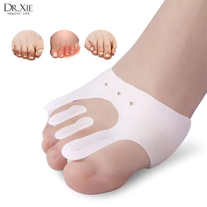 Pemisah Jari Kaki Jempol Pelindung Bantalan Alas Kaki Sepatu Korektor Bunion Valgus / Insole Silicon