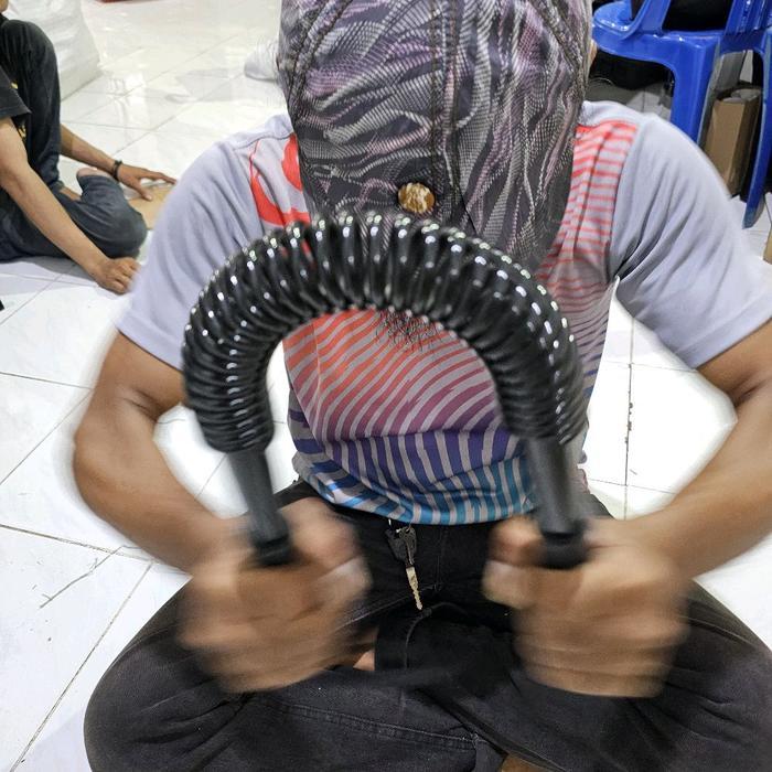 Power Twister Alat Olahraga Power Twister Alat Latihan Otot