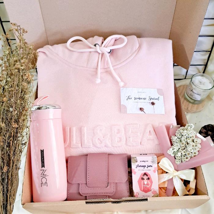 GIFT BOX HOODIE CEWEK KADO ULANG TAHUN/HAMPERS CEWEK ULANG TAHUN/WISUDA/PERNIKAHAN