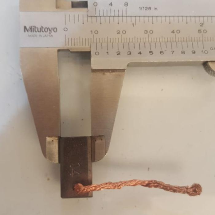 "New" Carbon Brush Untuk Fan Denso