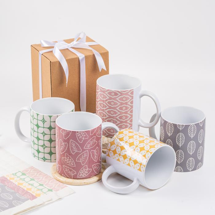 Hampers Mug dan Pouch motif Batik