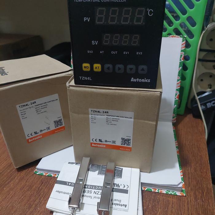 TEMPERATURE CONTROLLER AUTONICS TZN4L-24R