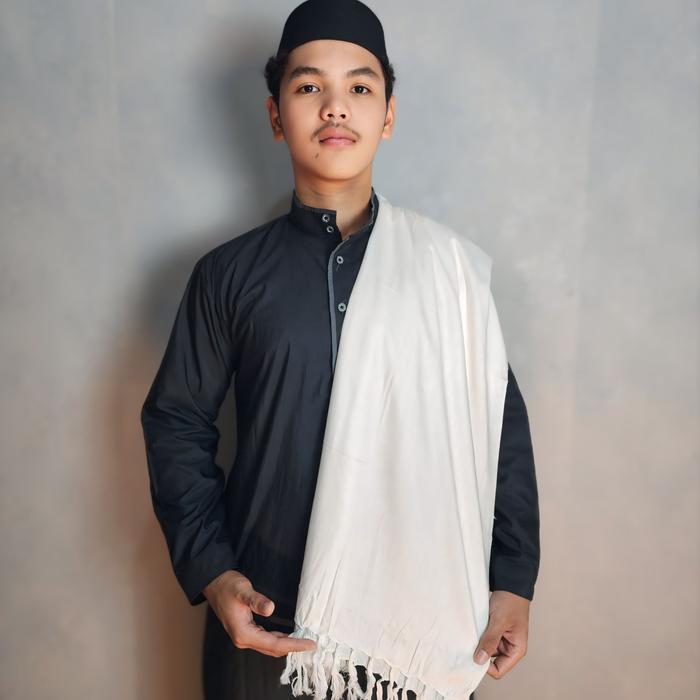 SORBAN JUMBO PUTIH & HITAM POLOS PREMIUM