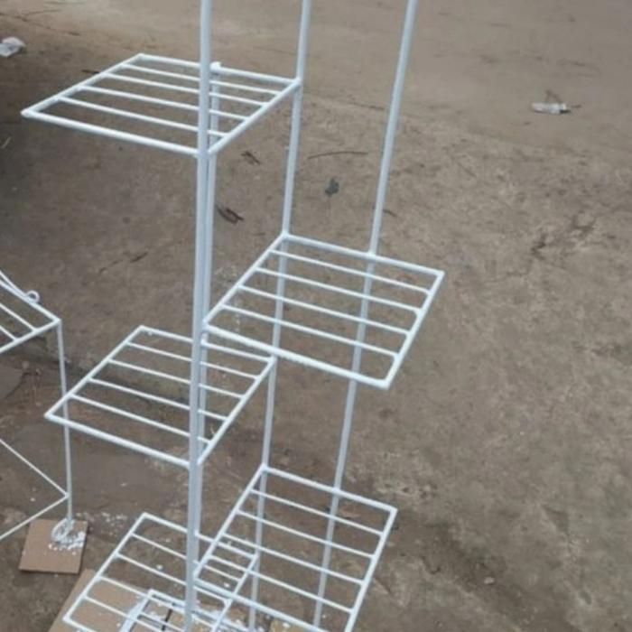 Standing pot/Rak pot besi/Rak tanaman hias 7 undak tinggi 125cm