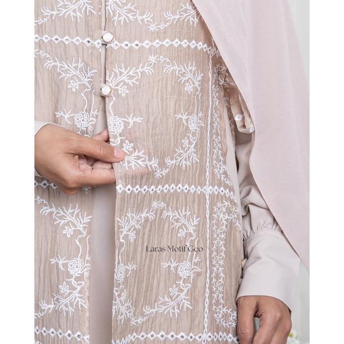 Evolvere - Laras Dress Motif Geo Gamis Rompi Lebaran Gamis Melayu