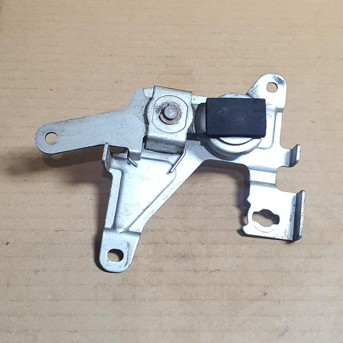 LOCK PINTU SLIDING KIRI DAIHATSU GRANMAX LUXIO