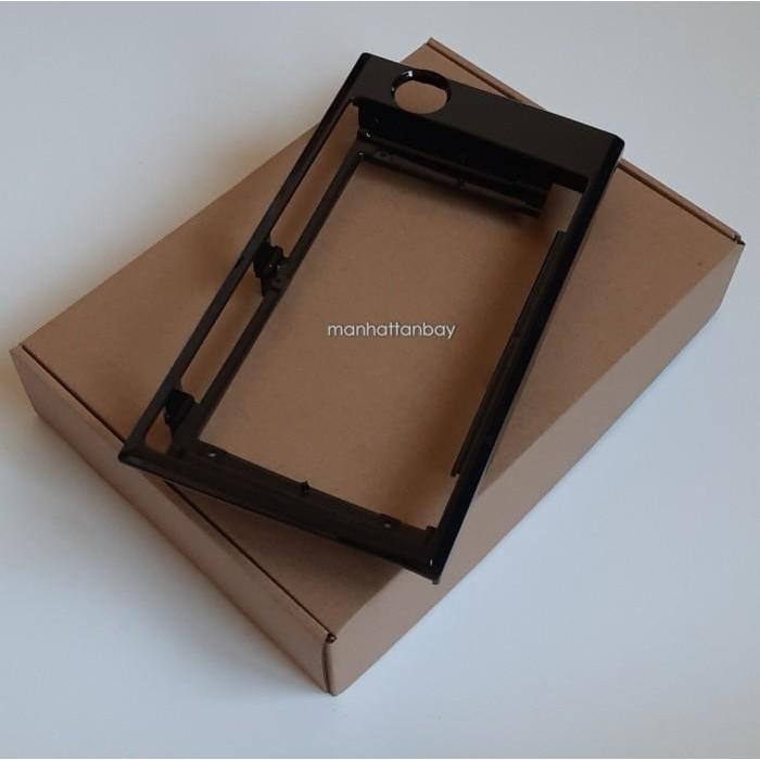 Frame Head Unit 9 Inch Untuk Mobilio / Brv / Brio