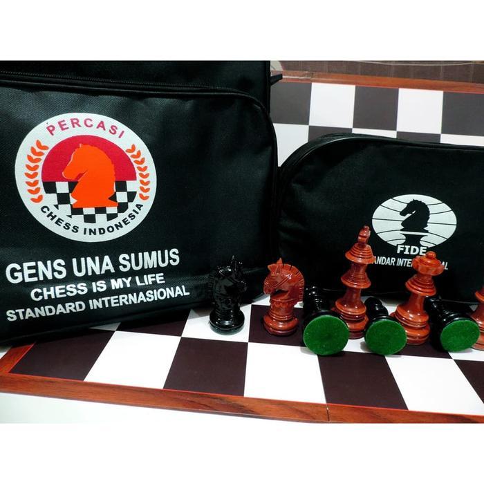 Papan Catur + Buah Catur Kayu Sawo Istimewa + Tas Catur