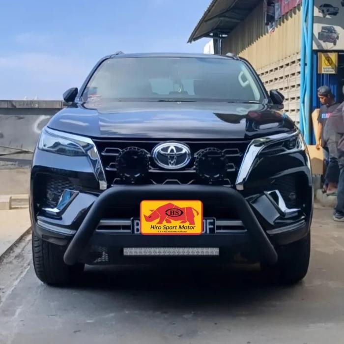 tanduk bumper fortuner plus LED import - M23 Auto ACC