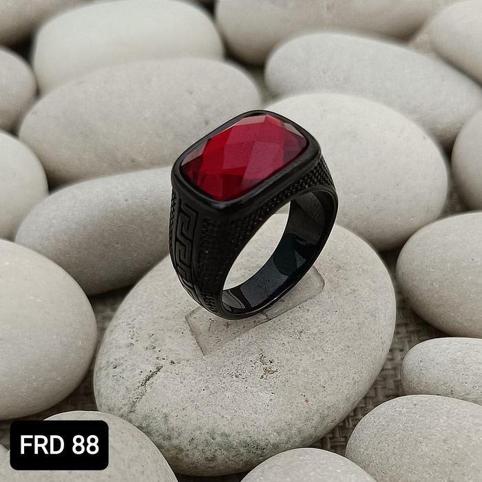 ser CINCIN TITANIUM BATU ONIK HITAM/MERAH MODEL KOTAK PRIA TERLARIS Elegan Stainless