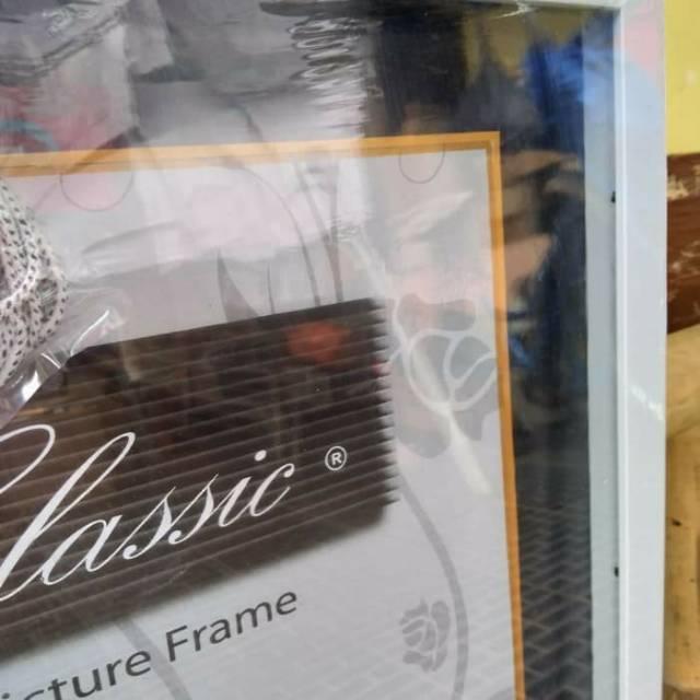 Bingkai frame Figura mahar scrapbook 3D 16RS 40X60 cm