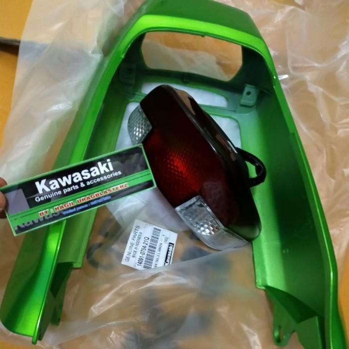 Body Belakang Ninja R Ninja Ss Hijau Metalik + Lampu Stop Kaze