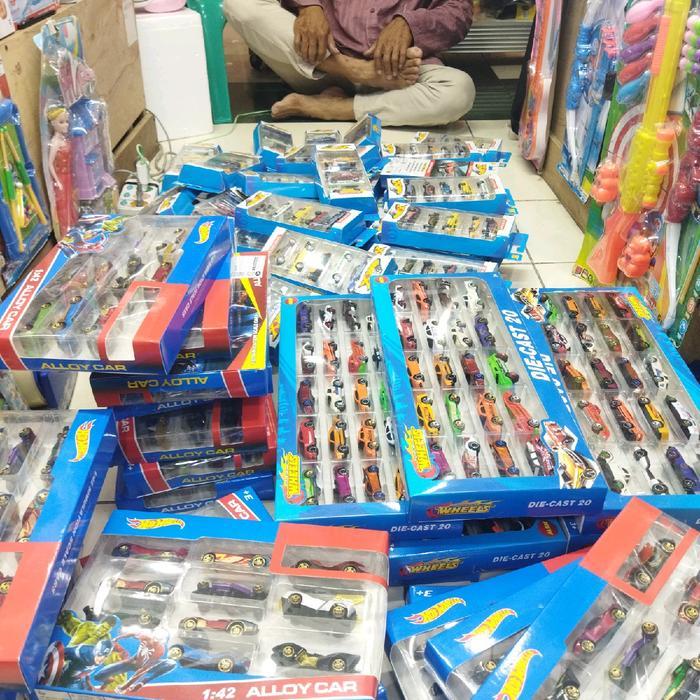 PROMO TERLARIS DIE CAST WHEELLS 1 SET 20 PCS CARS MAINAN TOY BAHAN BESI NO ORI