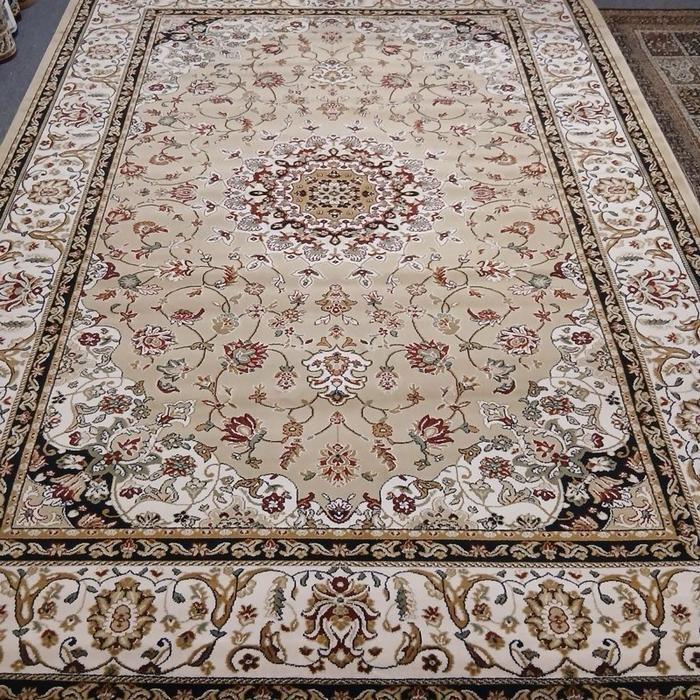 Karpet klasik 2.4x3.3 meter tebal lembut