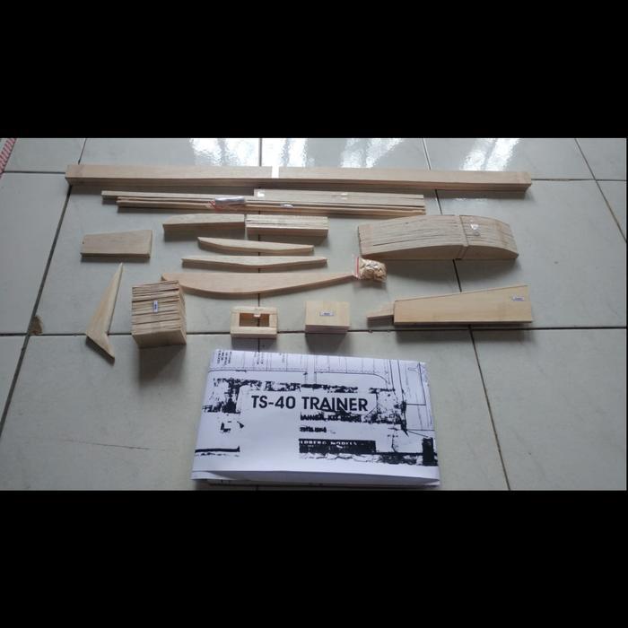 WINGS PESAWAT MODEL RC TRAINER TS40 KIT BALSA WINGSPAN 160 CM