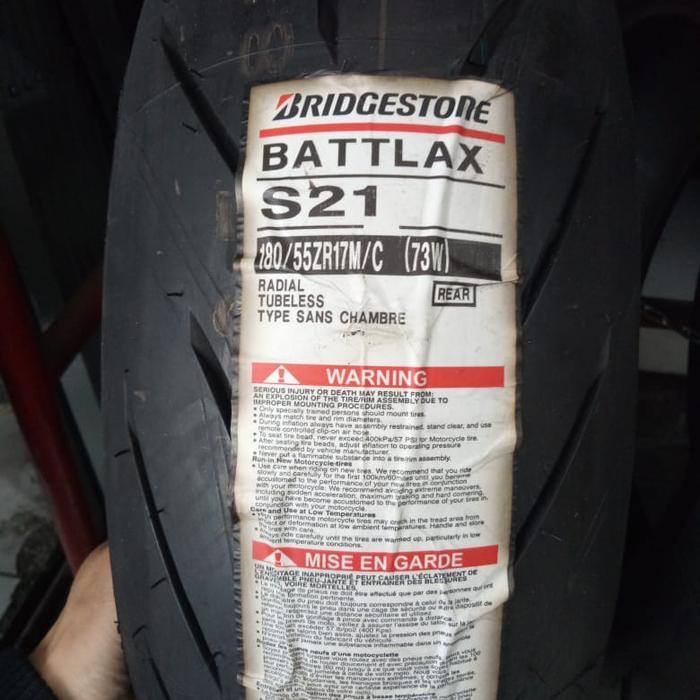 Ban Luar Bridgestone Battlax S 21 Ukuran 180/55-17 Battlax Tubeless