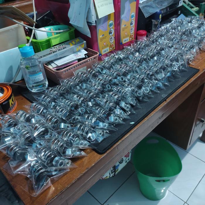 JTTOP" BALL JOINT + PER BAUT MASTER REM BELAKANG MOTOR M8