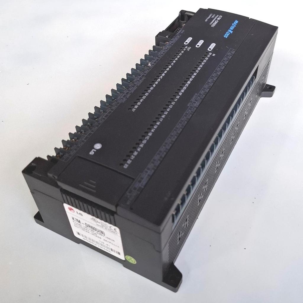 plc LG type K7M - DR60U (N) power : 100-240vac