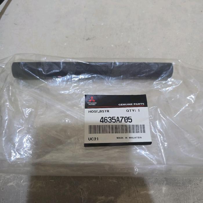 Selang Vacuum Booster Rem Mirage 4635A705