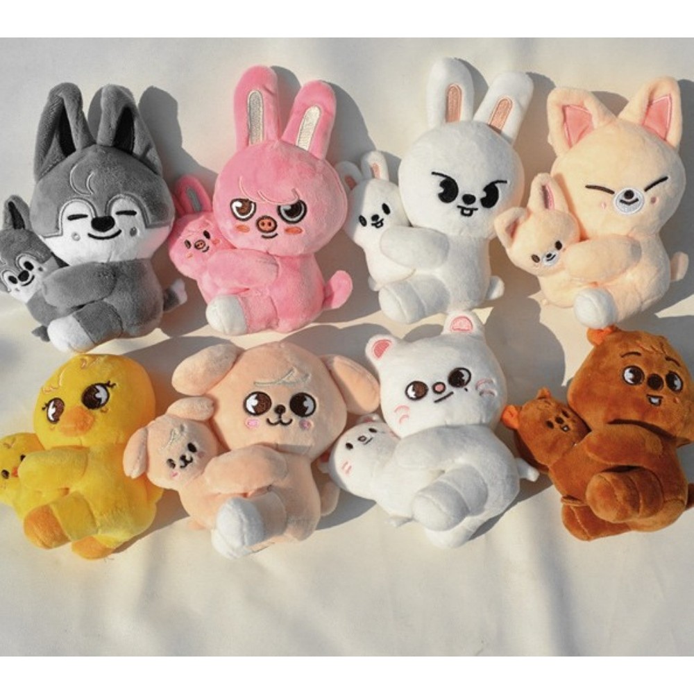 New Stray Kids Keychain Skzoo Pilot Doll Magnet Week Official Same Magnetic Keychain Children'S Toy