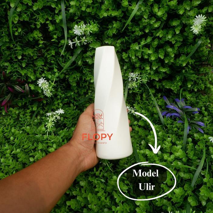 Vas Plastik Bunga Aesthetic / Pot Bunga Minimalis