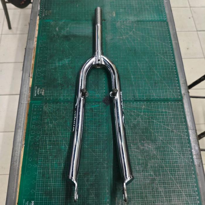 Fork 26 Mtb Fedeal Platinum Gorila Classic Cp Chrome Steel Standar Drat Ulir Head Tube 25.4 Insert