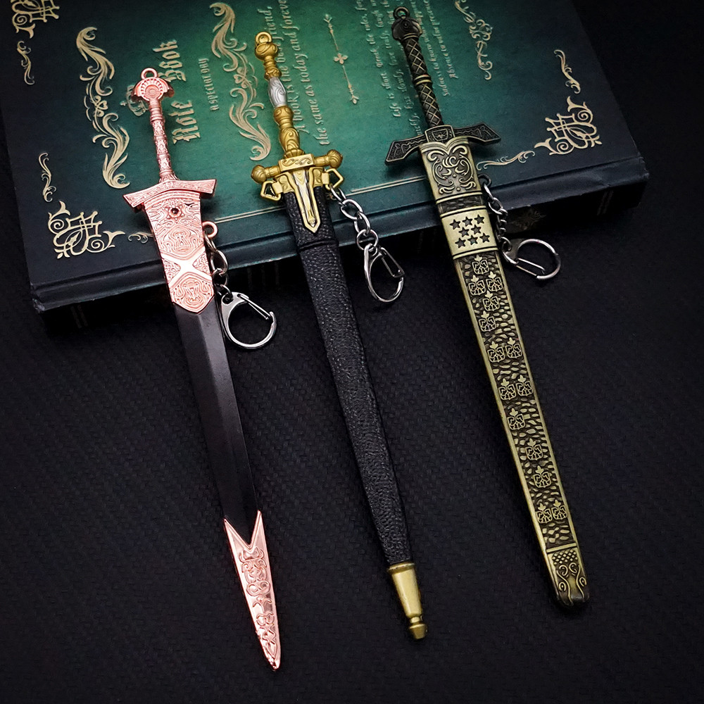 Game Keychain Sword Banished Knight's Greatsword, Royal Army Greatsword and Miquellan Knight's Sword