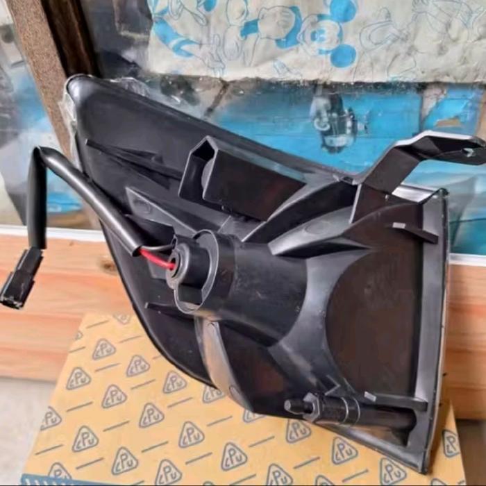 LAMPU SEN DEPAN ISUZU PANTHER KAPSUL TURING 2000-2004 BONUS BOHLAM SET