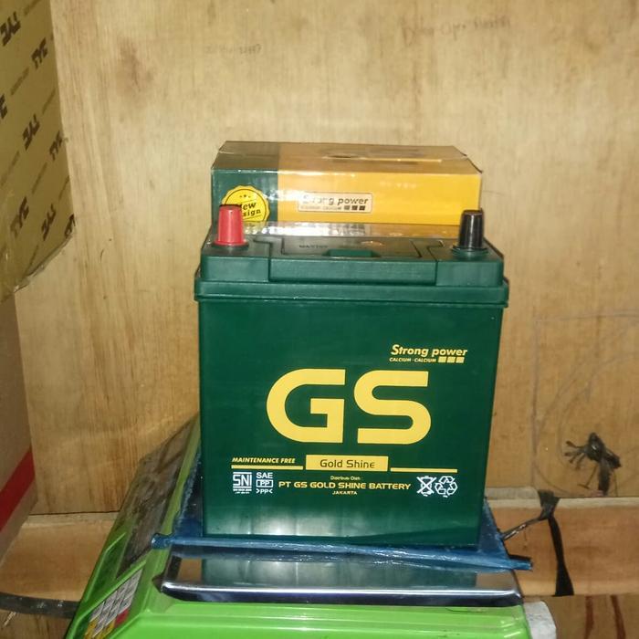 Aki Accu Gs Mf Kering Gold Shine Ns40Z 38Ah (38Amper)