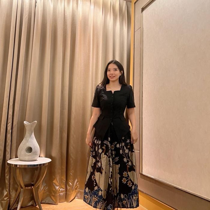 HERFIT Hadley one set batik wanita + atasan dan rok batik ( rok midi pendek )