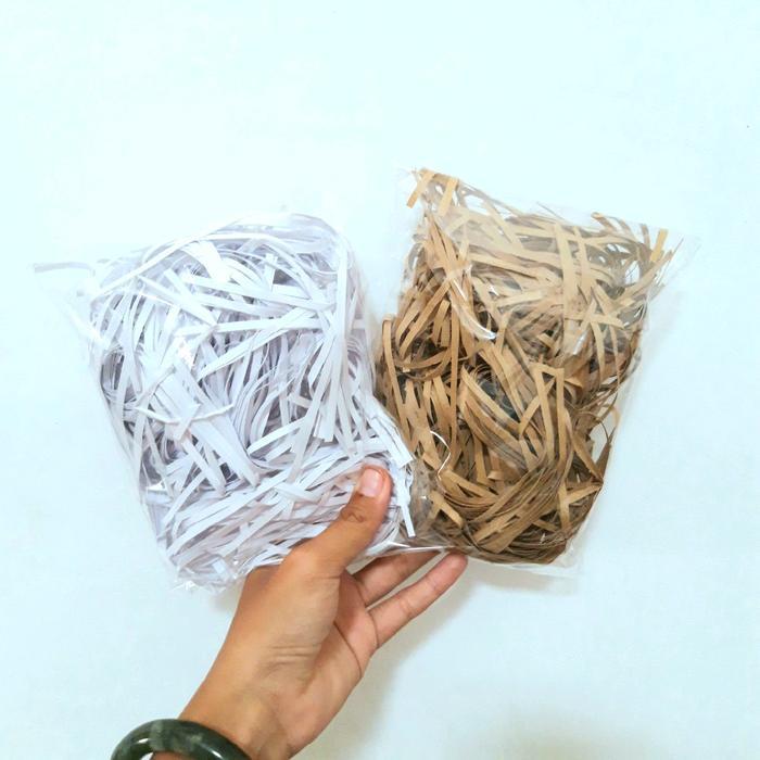 Kertas Cacah Paper shader kertas hampers kertas kado Putih Gift