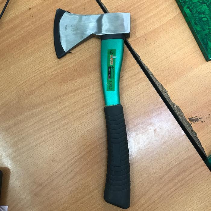 Kampak Krox Karet Gagang Kayu/ Fiber Axe Krox