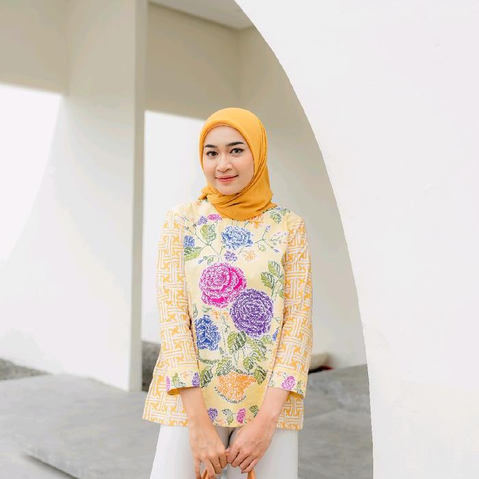 Batik Blouse Harini Kuning - batik kerja wanita atasan blouse batik seragam batik modern batik hijab